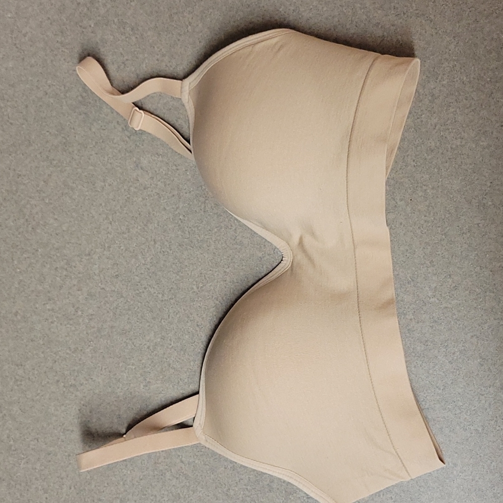 2 very cute comfy bra's